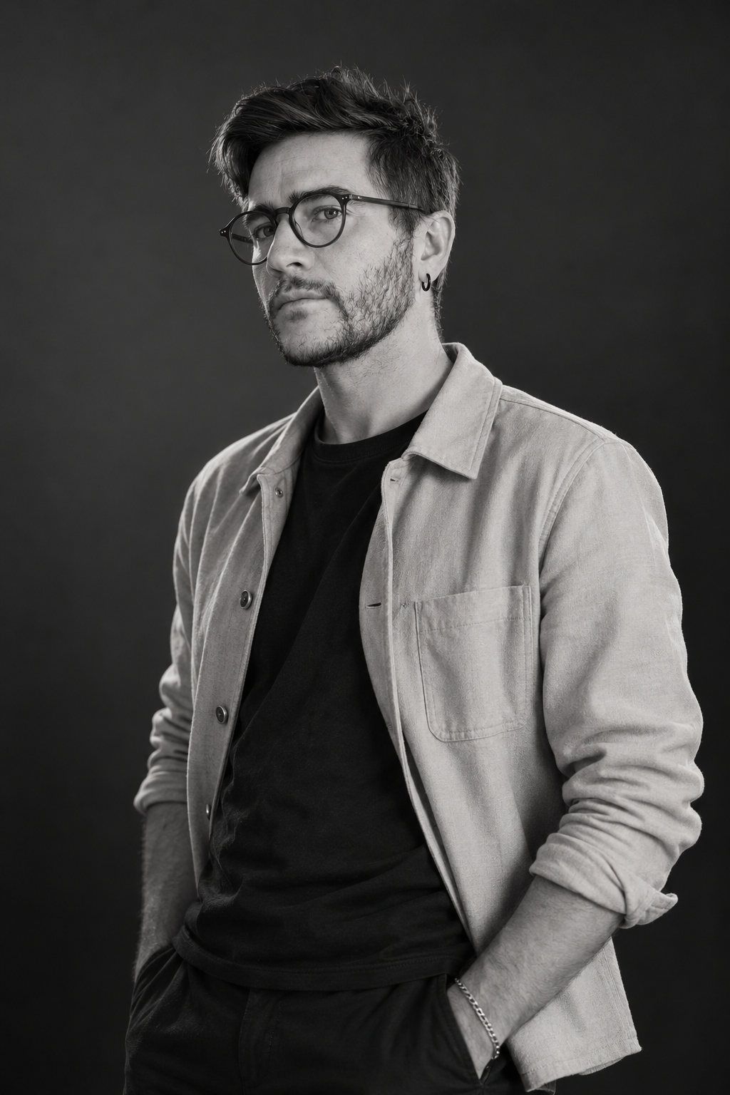 Julian, Réalisateur du collectif BEEL